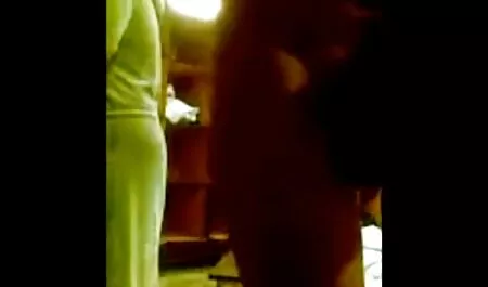 Čeha supruga swap masage sexfilm - amaterski blowjob sa zamijenjena supruga