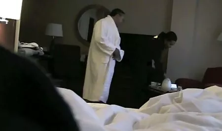 Ova zrela žena voli velike kurve sex film 70