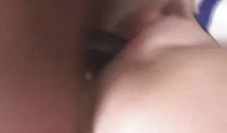 Uskrsni vrući teens sex films pilić jede macu