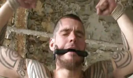 Super tvrd titty lezbijke sex film xxl ližu tinejdžeri orgija događa kod kuće