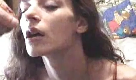 Vlakovi s obrnutim gangbang-om koji trče na BBC W 1000 fanovima video sex filme 3 dijela
