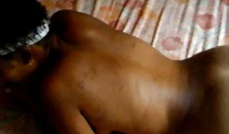 Kinky fetiš požudne cuties sa sex film porna straponom