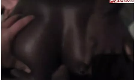 Ally Style Analno i dvostruka penetracija asian sexfilm s crnim kurac