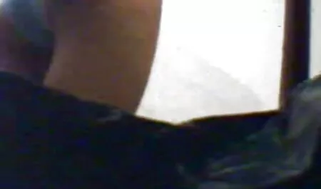 - Slatka teen varuška prvo jebe rocco sexfilm
