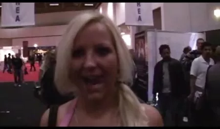 Alli izmaglica orgie sex film kompilacija