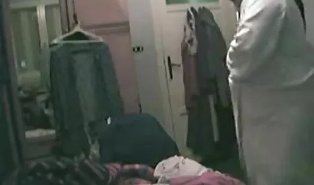 Plavuša uživa u okusu velikog kuraca sex film orgasme